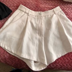 White high waisted shorts